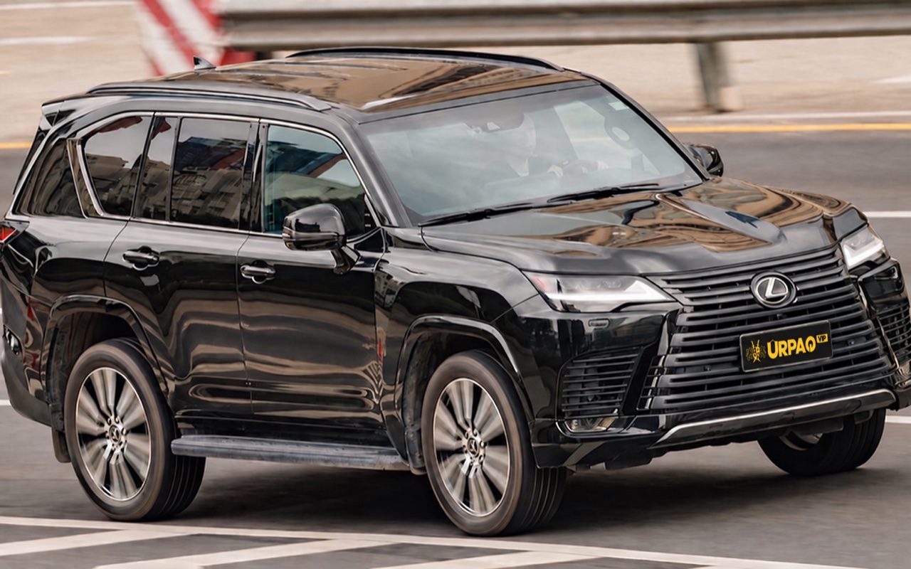Lexus LX 600 — фотография модели